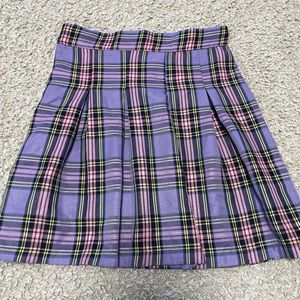 plaid skirt